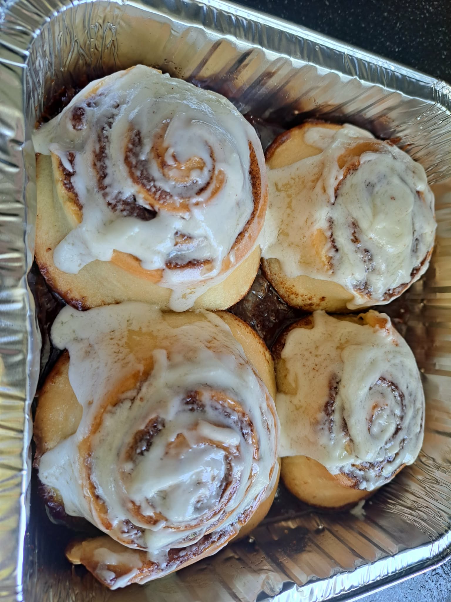 Cinnamon Rolls 4/pk